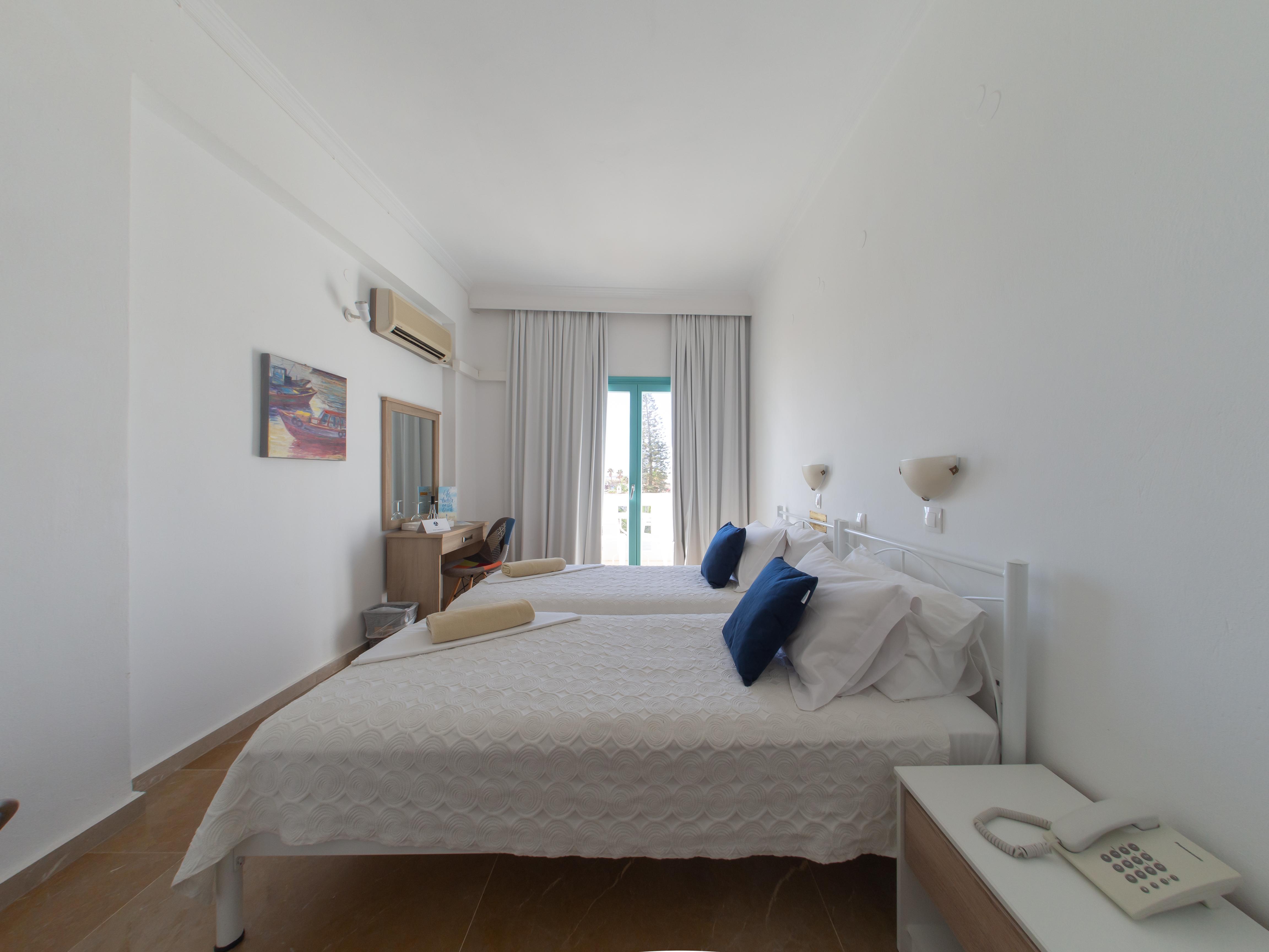 Amaryllis Beach Hotel Chrisi Akti  Extérieur photo